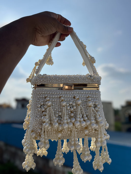 Pearl box bag